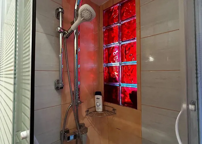 10 M From The Sea Опатия