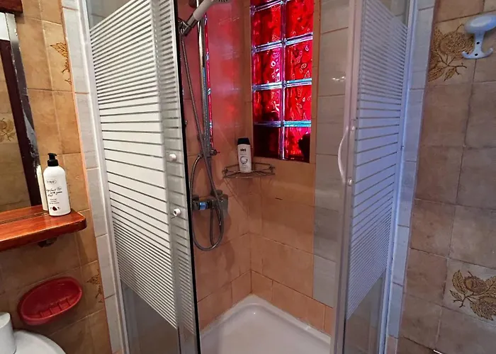 10 M From The Sea Гостевой дом 4*