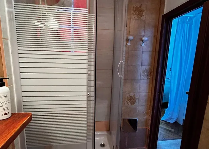 Гостевой дом 10 M From The Sea 4*